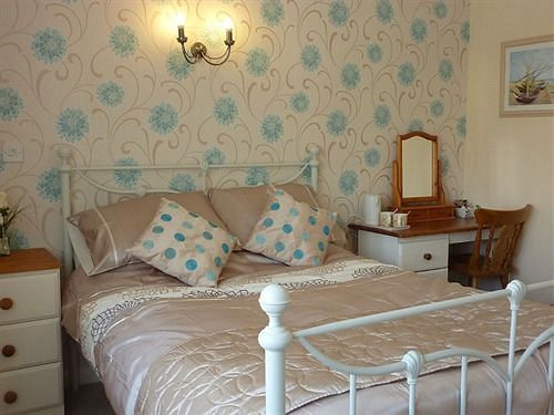 21 Park Lane Bed & Breakfast Corsham Exterior foto
